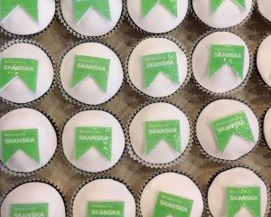 Cupcakes_s_logem_Skanska