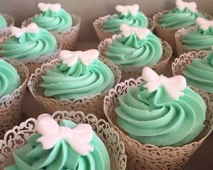 Svatebn_Tiffany_cupcakes